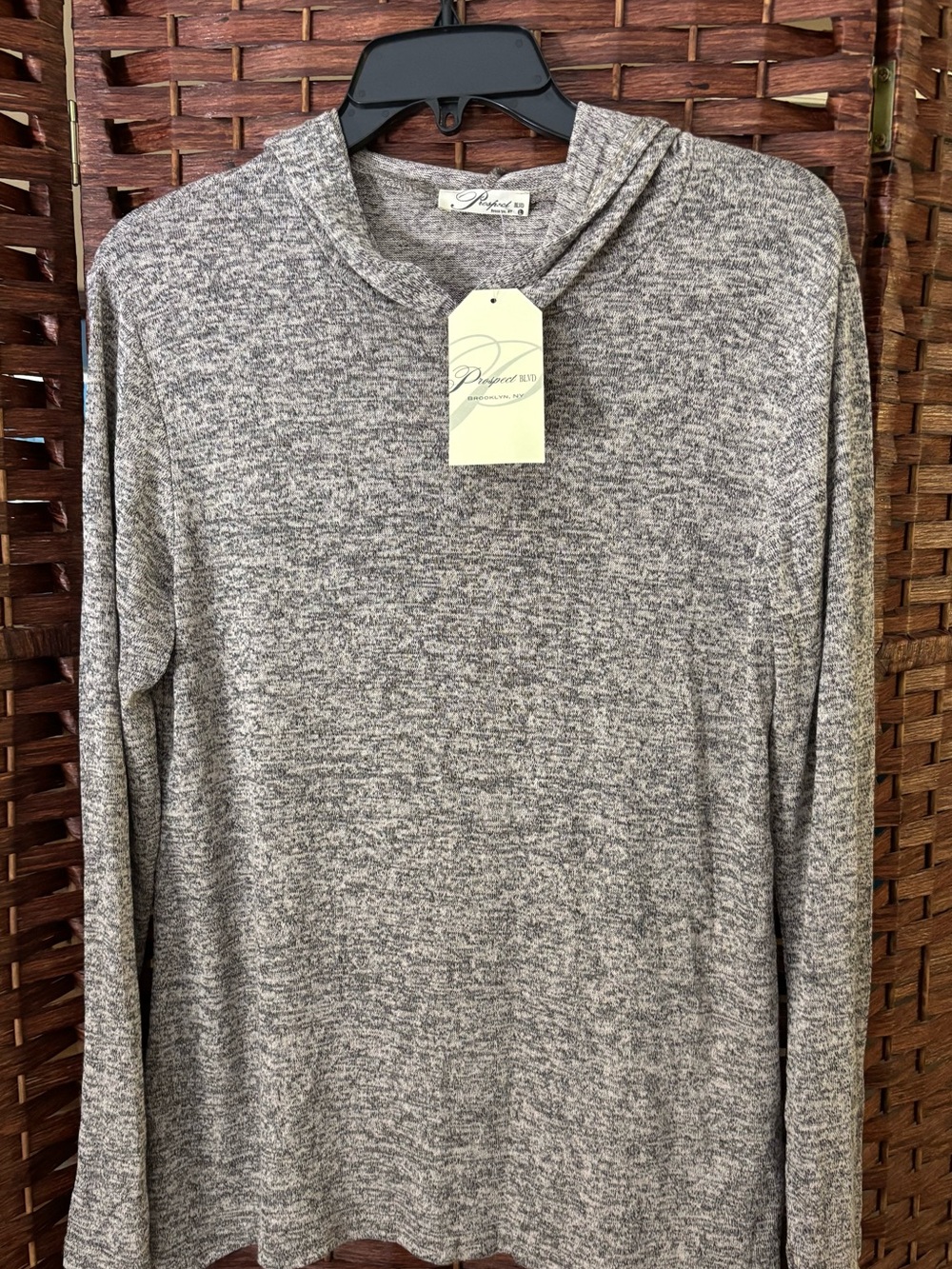 NWT Women’s Prospect Blvd Heather Gray Long-Sleeve Lightweight Pullover Hoodie